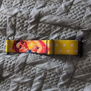 Yellow Polka Dot Apple Watch Band